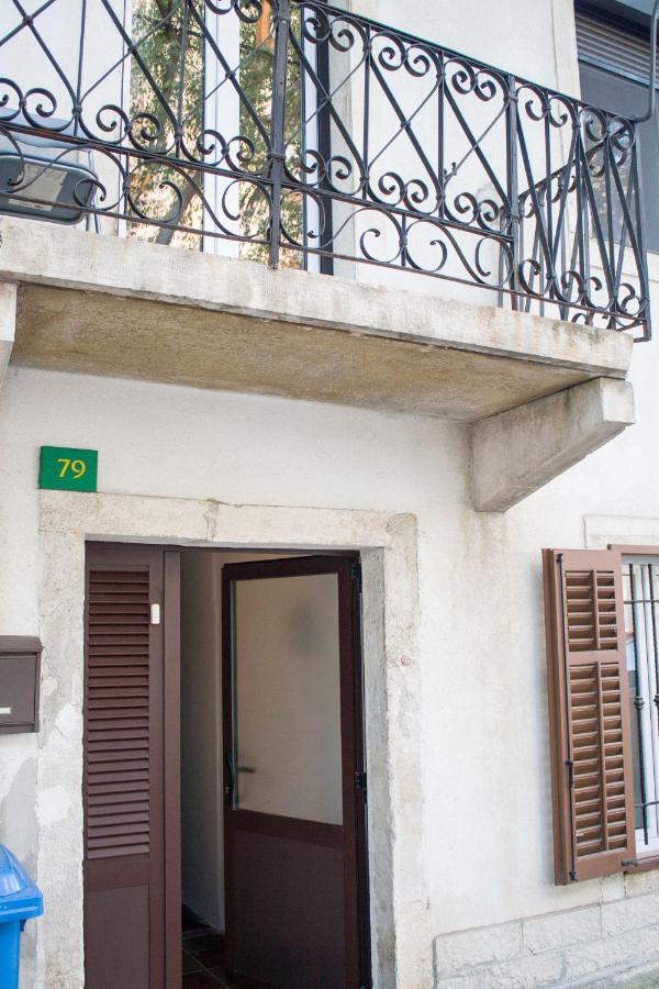 Appartement White Orchid Pula Extérieur photo